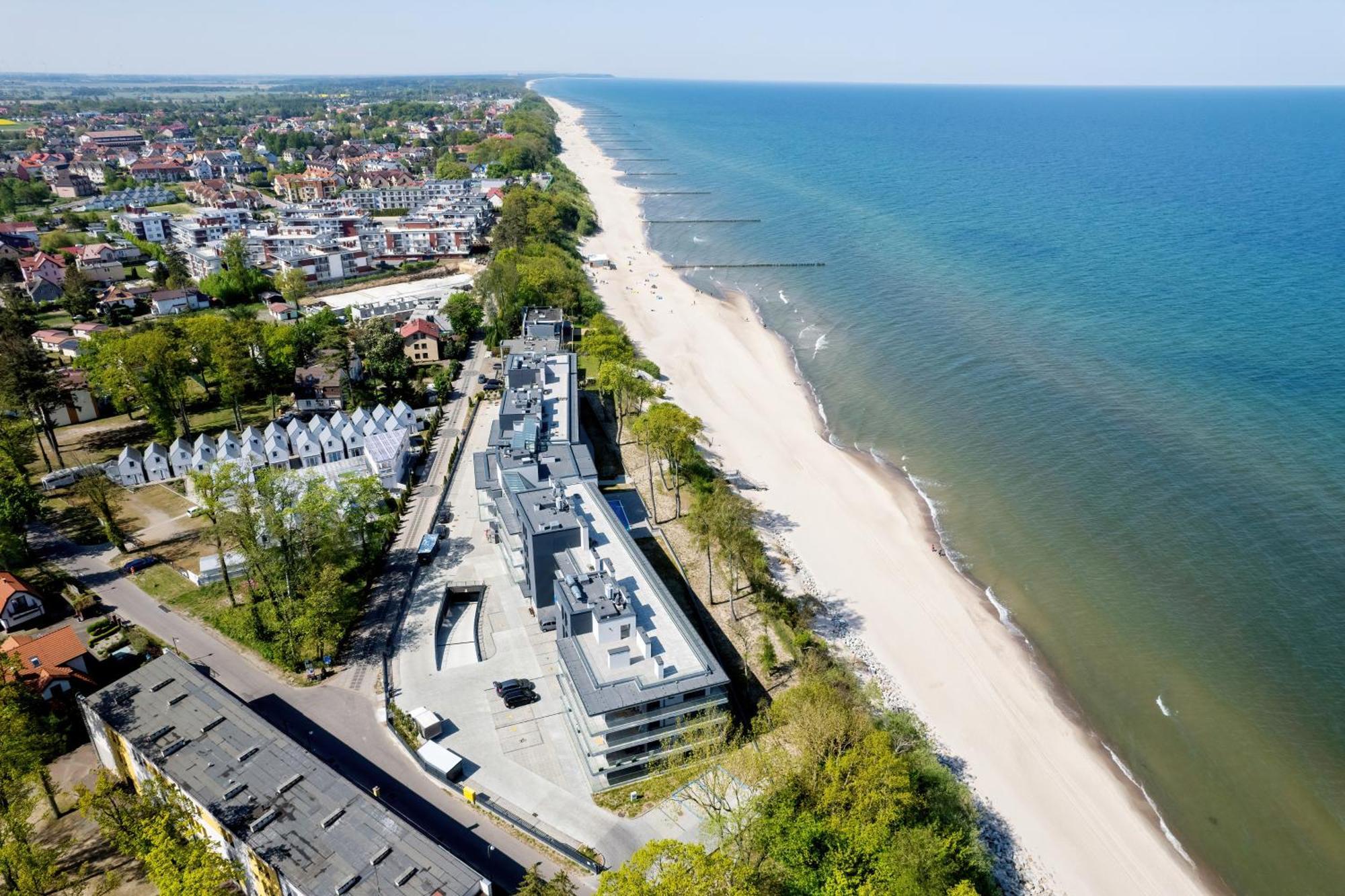 Hs Apartamenty Hevenia Sun Widok Na Morze Rewal Exterior photo